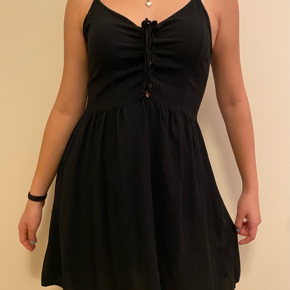 “Forever 21 Tie Front Cami Black Dress”